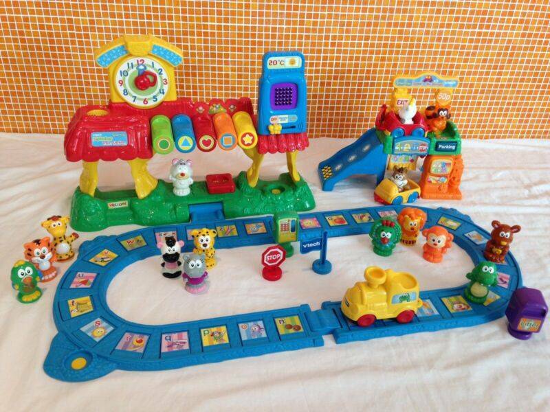 smartville alphabet train station